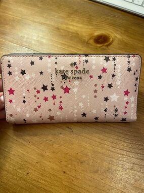 kate spade Pink Star-Print Continental Wallet